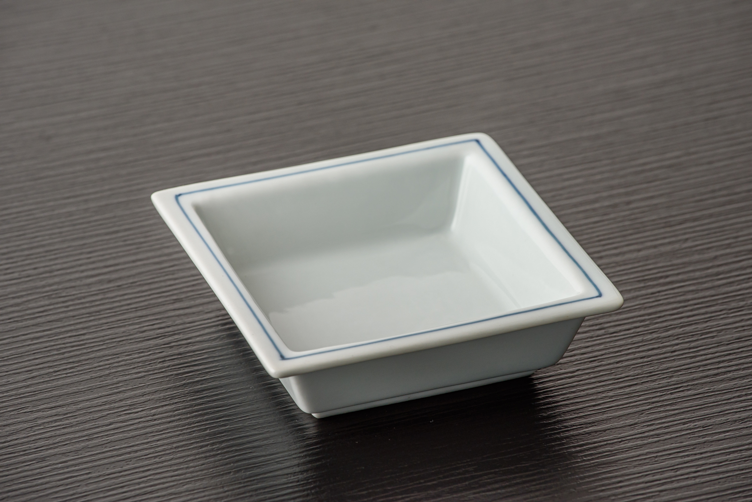 https://www.saratsugi.com/public/user_asset/img/object/78/item/product_1650008040_CJvWC.jpeg
