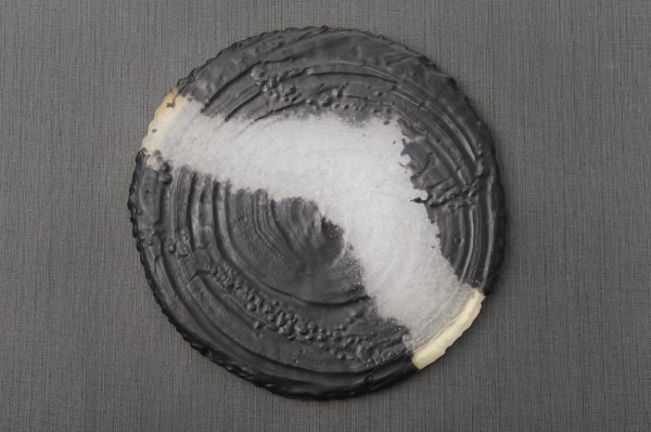 田代倫章の黒焼き〆平皿