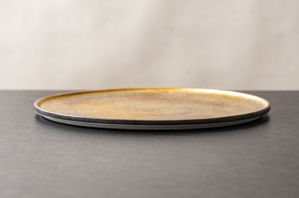 田代倫章の黒焼き〆平皿