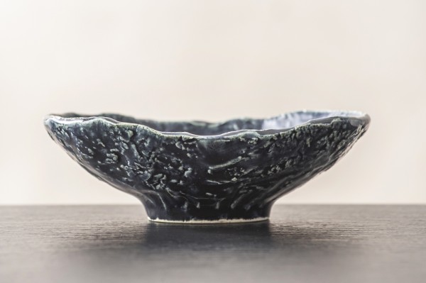 田代倫章の黒焼き〆平皿