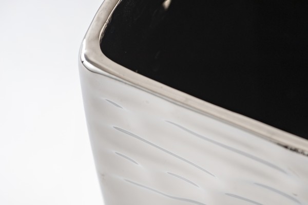 田代倫章の黒焼き〆平皿