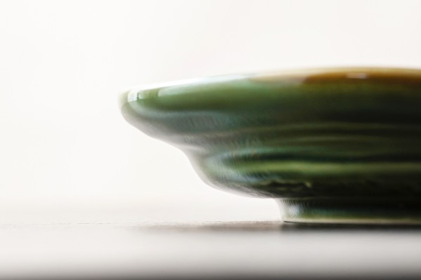 田代倫章の黒焼き〆平皿