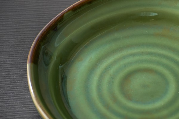 田代倫章の黒焼き〆平皿