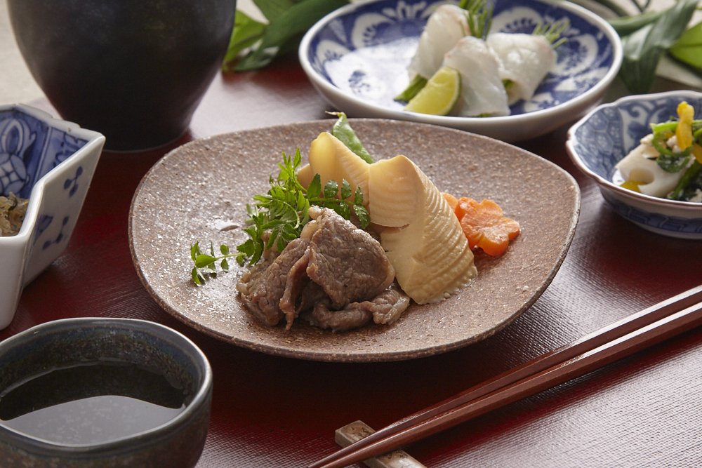 牛肉とたけのこの煮物