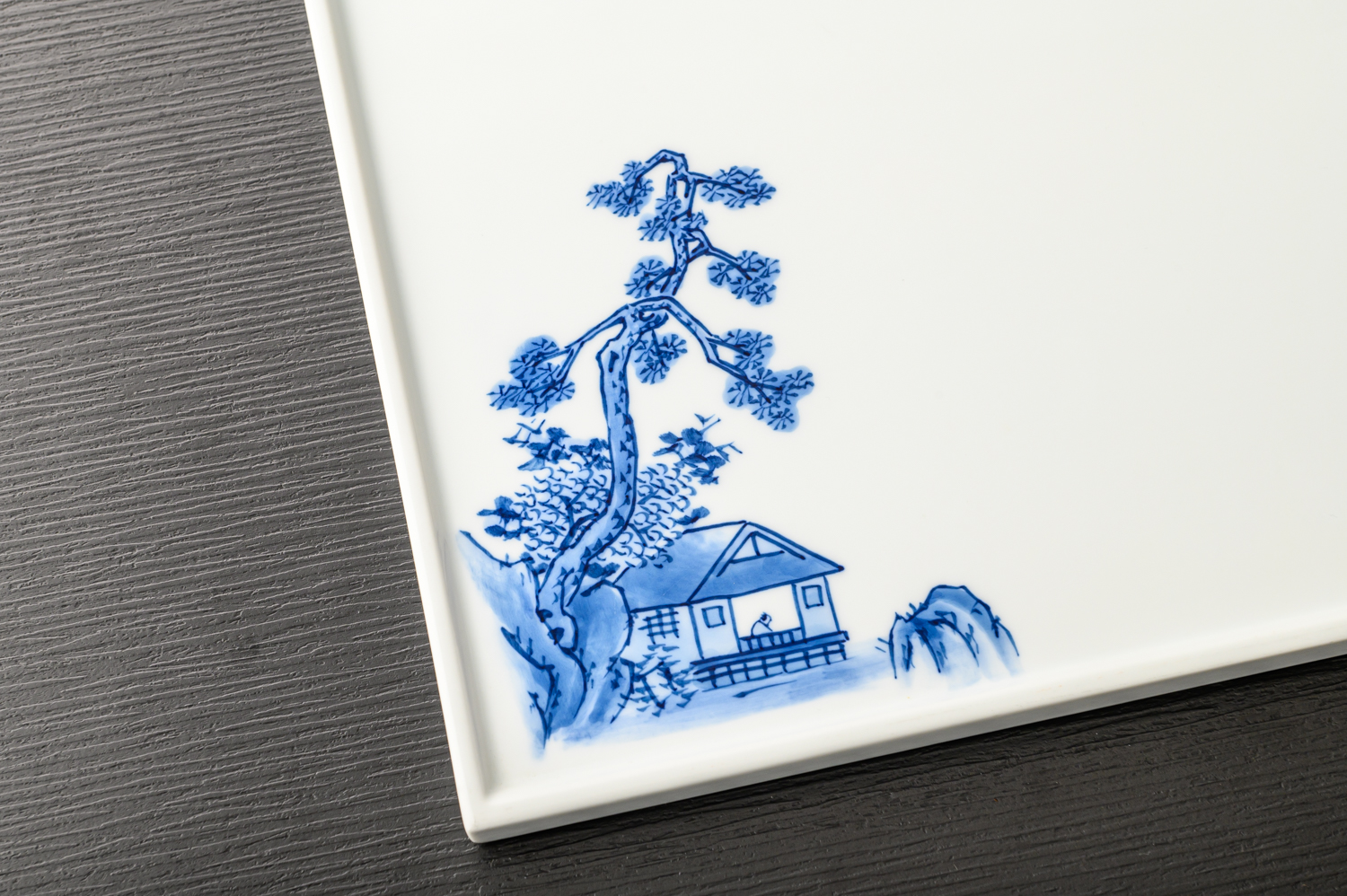 田代倫章の黒焼き〆平皿